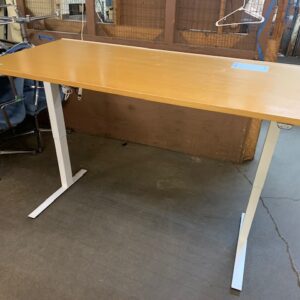 Veneer standing desk