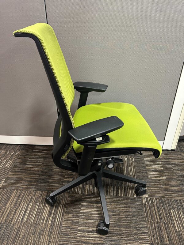 Used Green Steelcase Think Computer Chair - Image 3