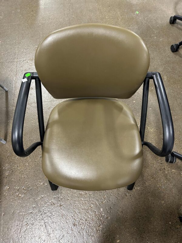 Used Steelcase Vinyl Ally Stack Chair - Image 3