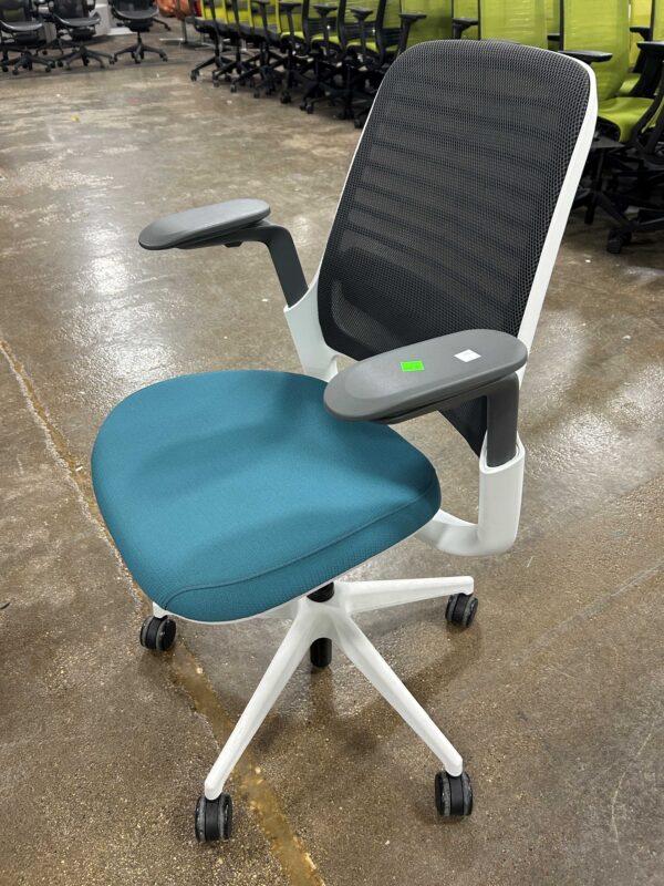 Used Steelcase Series 1 Desk Chair - Image 3