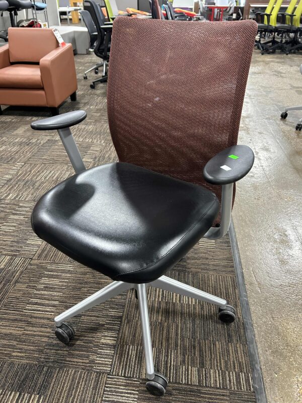 Used Steelcase Jersey Conference Chair