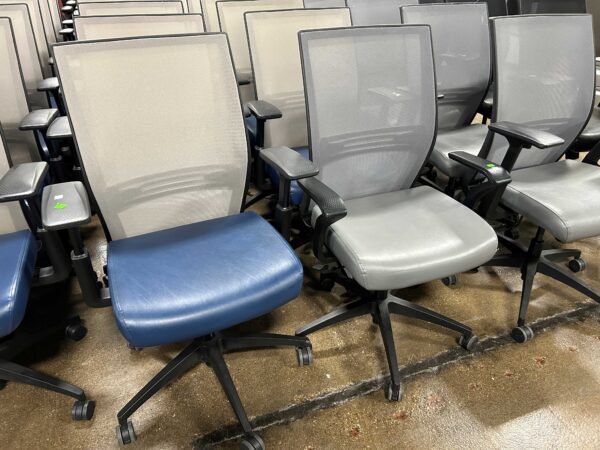 Used Sit On It Amplify Desk Chair - Blue and Grey - Image 4