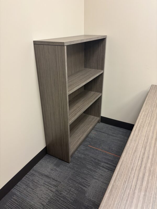 Used Global L Shape Desk - Image 4