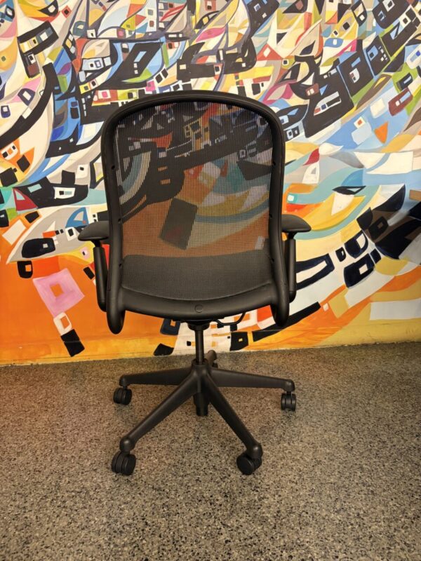 Used Knoll Chadwick Mesh Desk Chair - Image 2