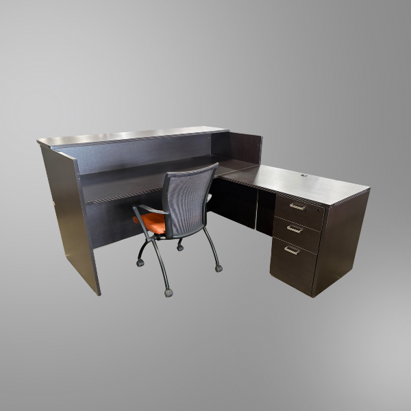 2140-reception-desk
