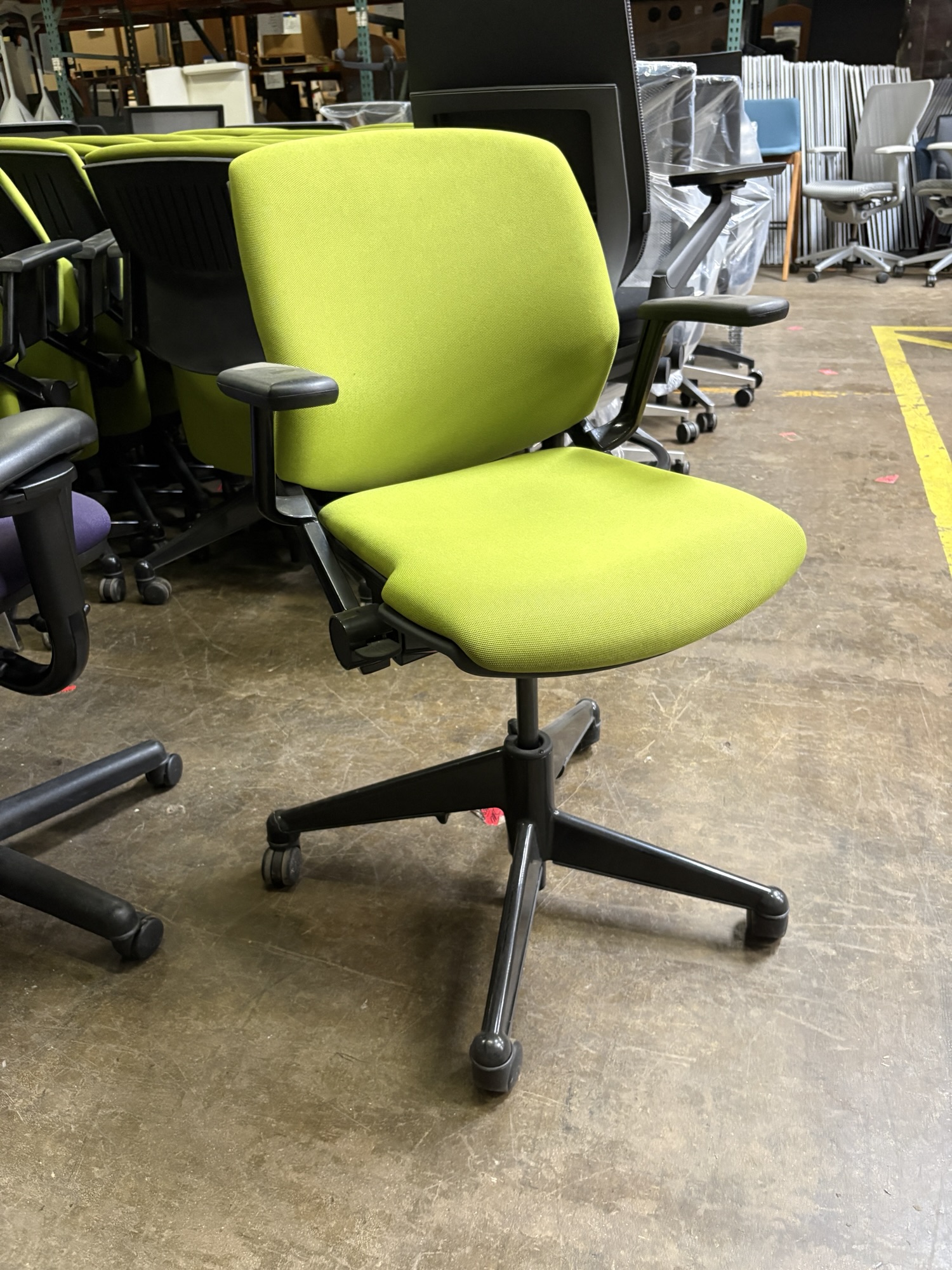 Used Vecta Kart Nesting Chair in Green - Image 5