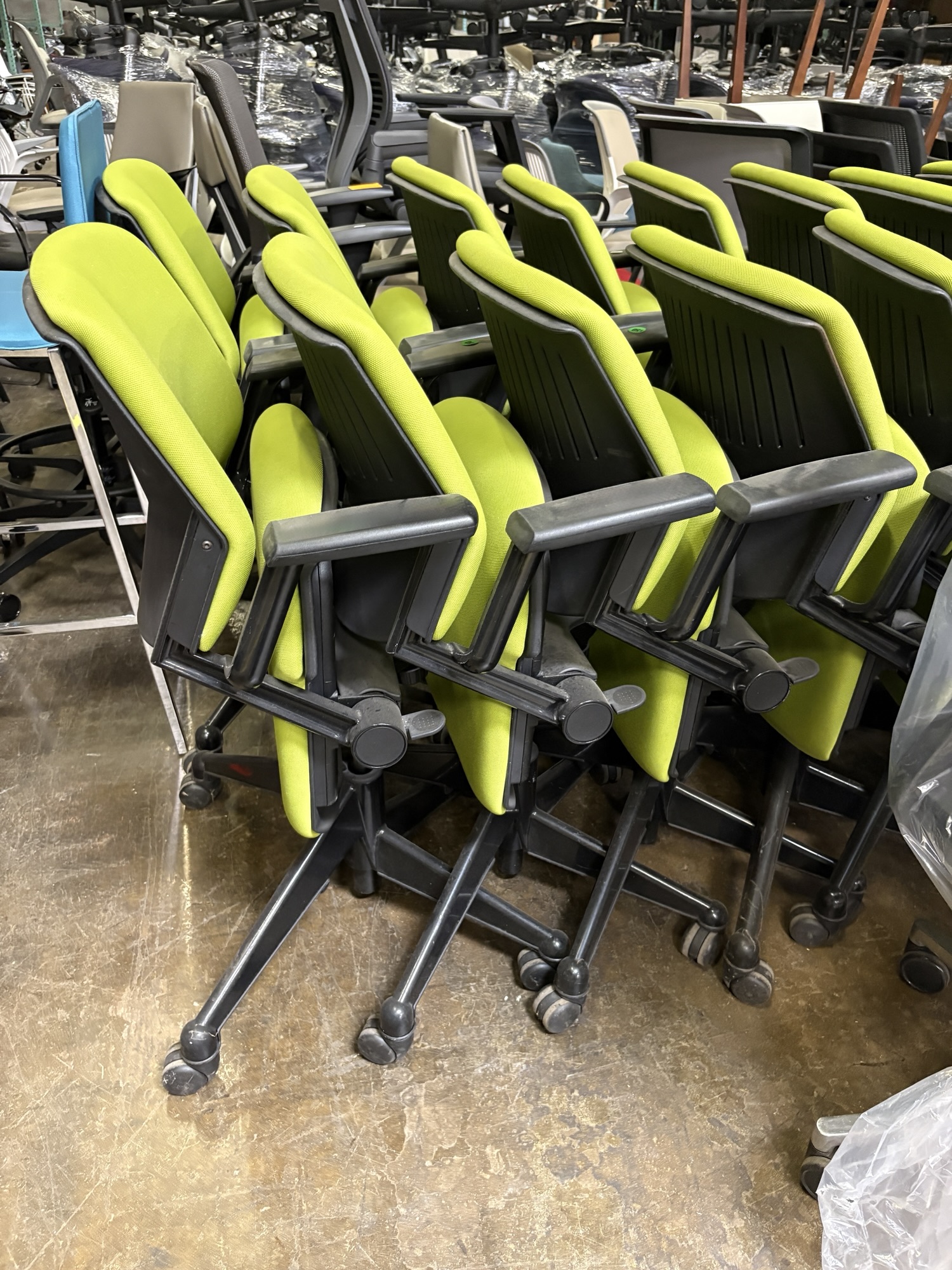 Used Vecta Kart Nesting Chair in Green - Image 6