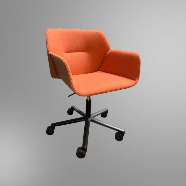 Used Andreu World Nuez Swivel Guest Chair