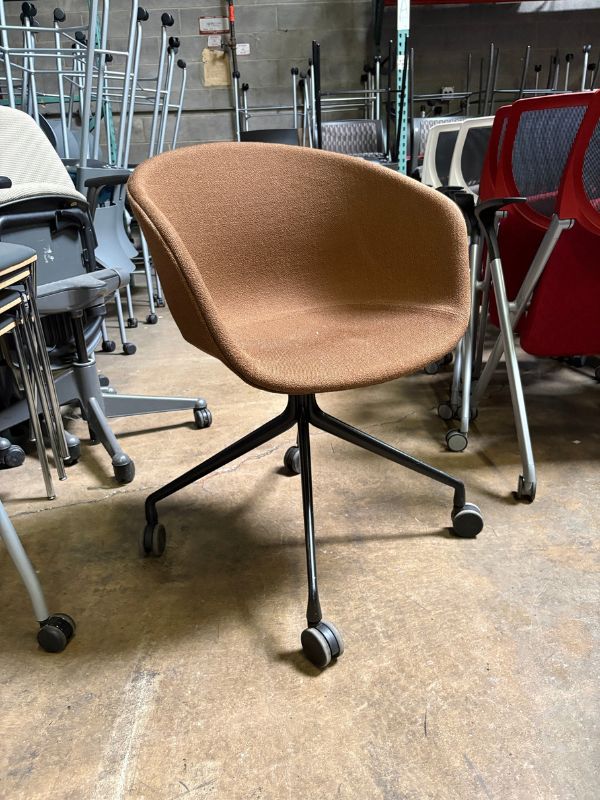 Used HAY About A Chair with 4-Star Mobile Base - Image 5