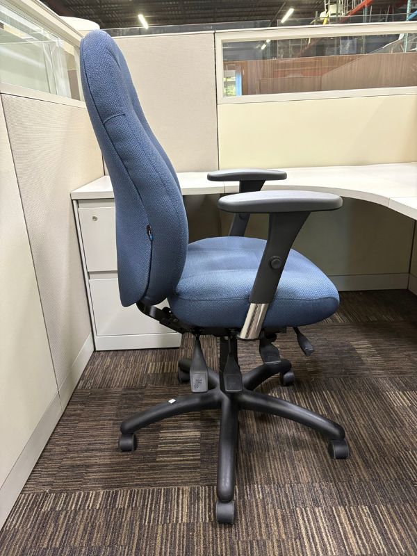 Used Global ObusForme Task Chair - Blue